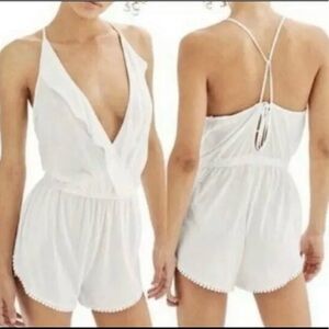 Topshop Romper Wrap Cover up women’s shorts size S white NWOT.